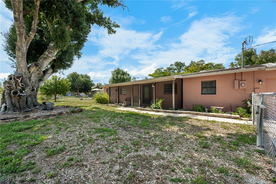 7384 Coon Road North Fort Myers, FL 33917 - Photo 25 of 47