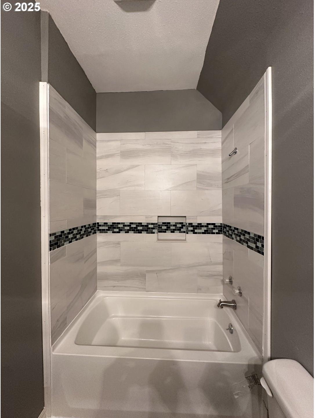 3124 Florida Street Longview, WA 98632 - Photo 21 of 30 Gallery Image 21