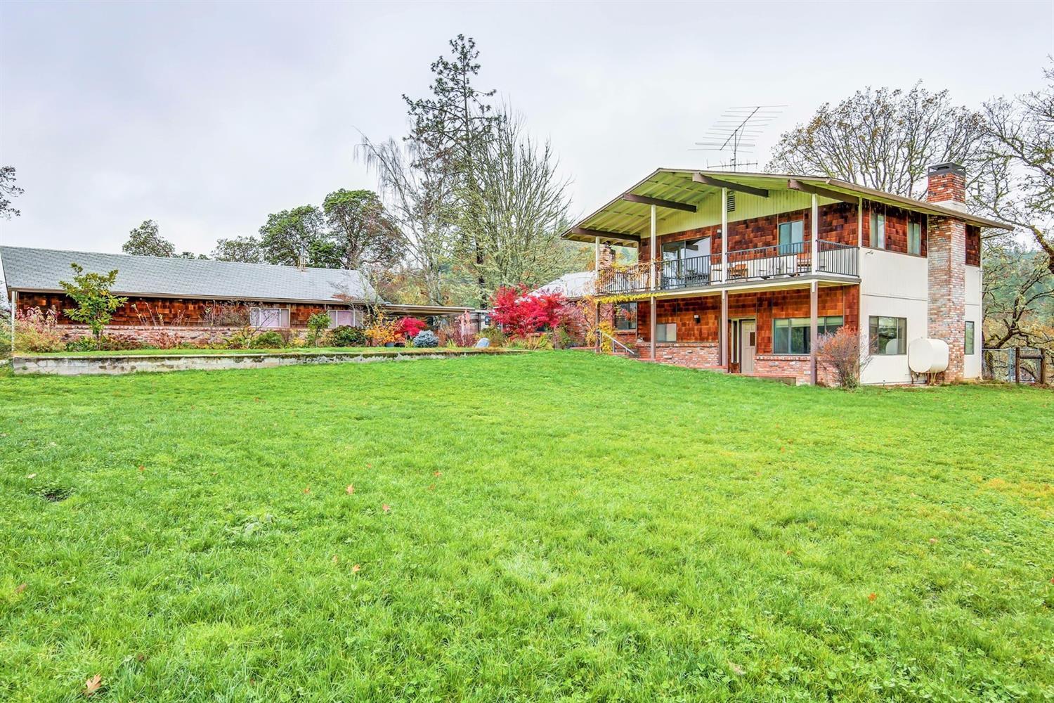 2655 Robertson Bridge Road Grants Pass, OR 97526 - Photo 5 of 31 Additional Photo