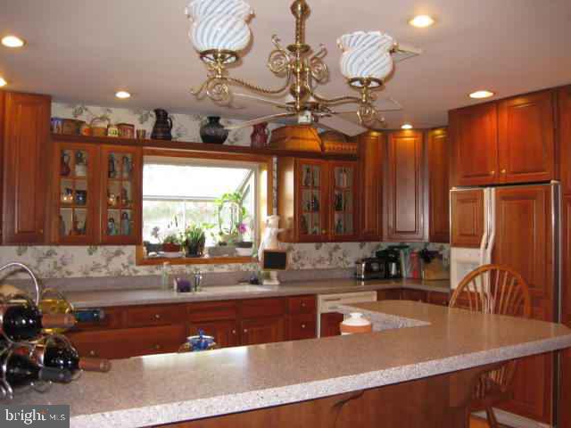 2008 West Trindle Road Carlisle, PA 17013 - Photo 9 of 22 Gallery Image 9