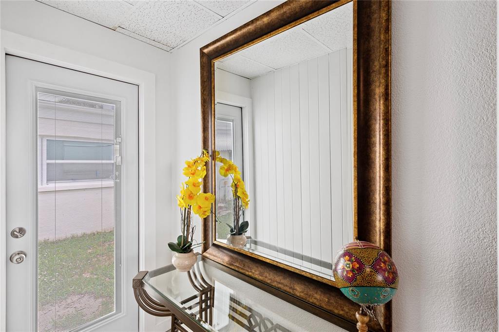250 Rosery Road Northwest, Unit 280 Largo, FL 33770 - Photo 4 of 19