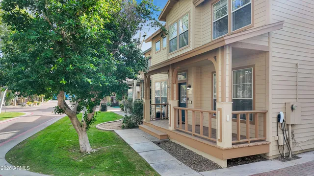 $825,000 | 942 South Ash Avenue, Unit 103, Tempe, AZ 85281