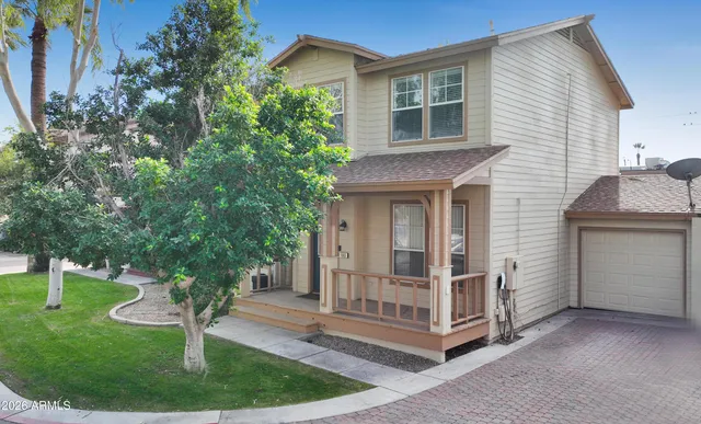 $825,000 | 942 South Ash Avenue, Unit 103, Tempe, AZ 85281