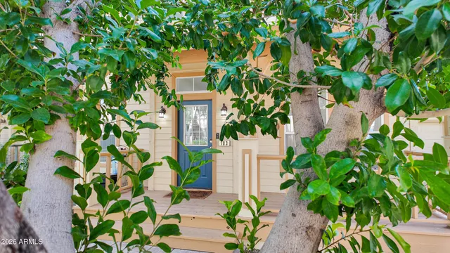 $825,000 | 942 South Ash Avenue, Unit 103, Tempe, AZ 85281