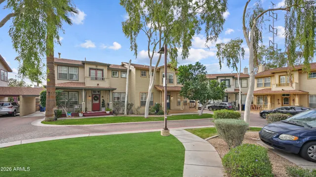 $825,000 | 942 South Ash Avenue, Unit 103, Tempe, AZ 85281