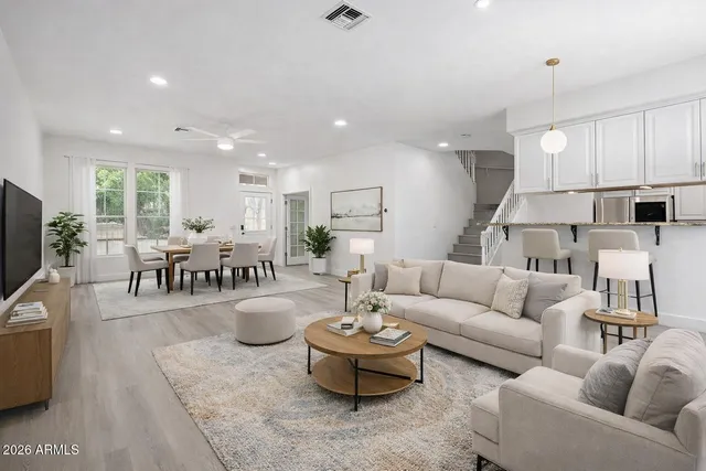 $825,000 | 942 South Ash Avenue, Unit 103, Tempe, AZ 85281