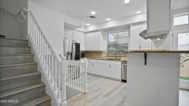 $825,000 | 942 South Ash Avenue, Unit 103, Tempe, AZ 85281