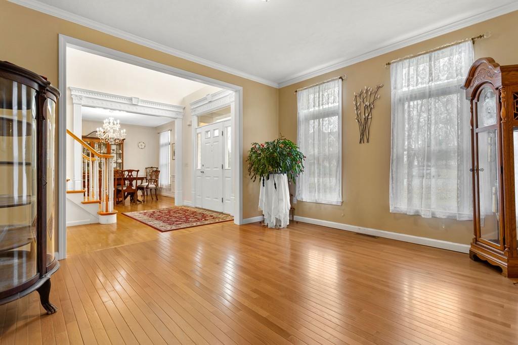 77 O'Grady Road Marlborough, MA 01752 - Photo 5 of 36 Gallery Image 5