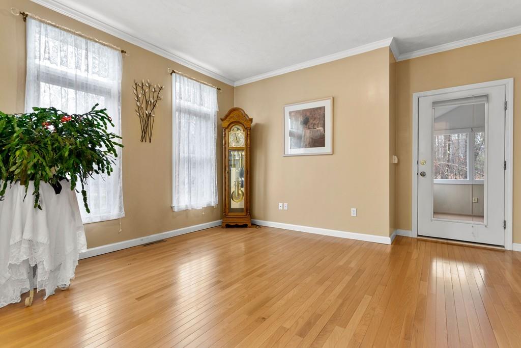77 O'Grady Road Marlborough, MA 01752 - Photo 6 of 36 Gallery Image 6