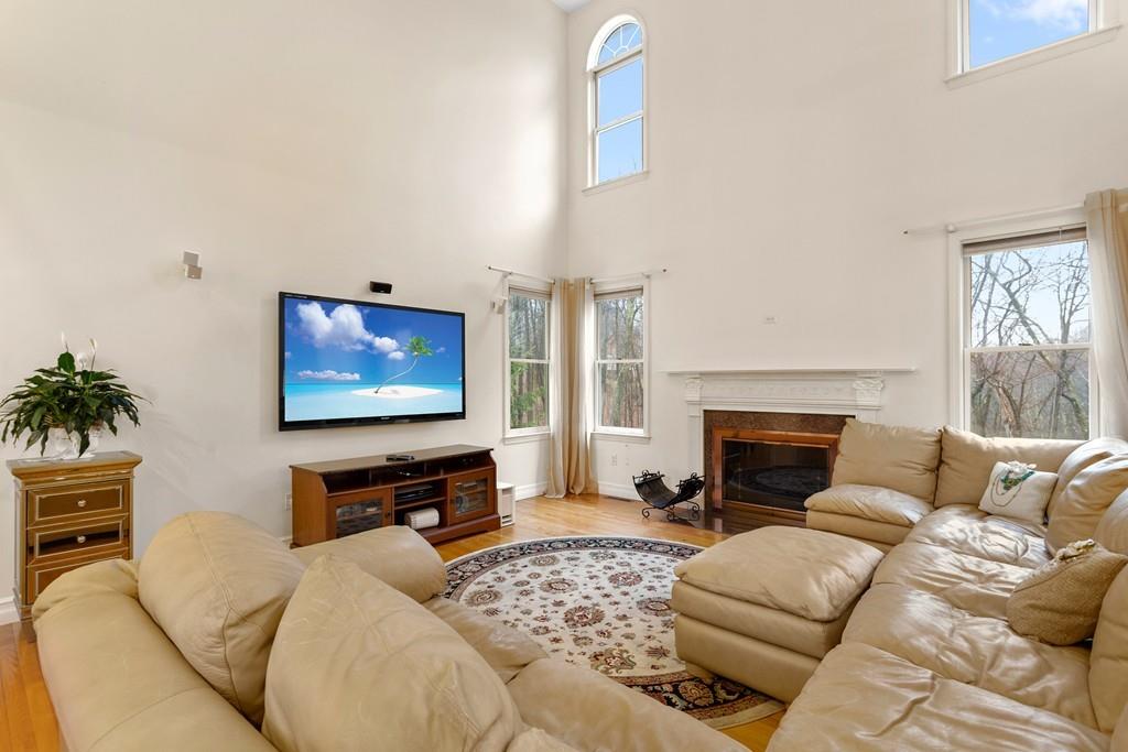 77 O'Grady Road Marlborough, MA 01752 - Photo 9 of 36 Gallery Image 9