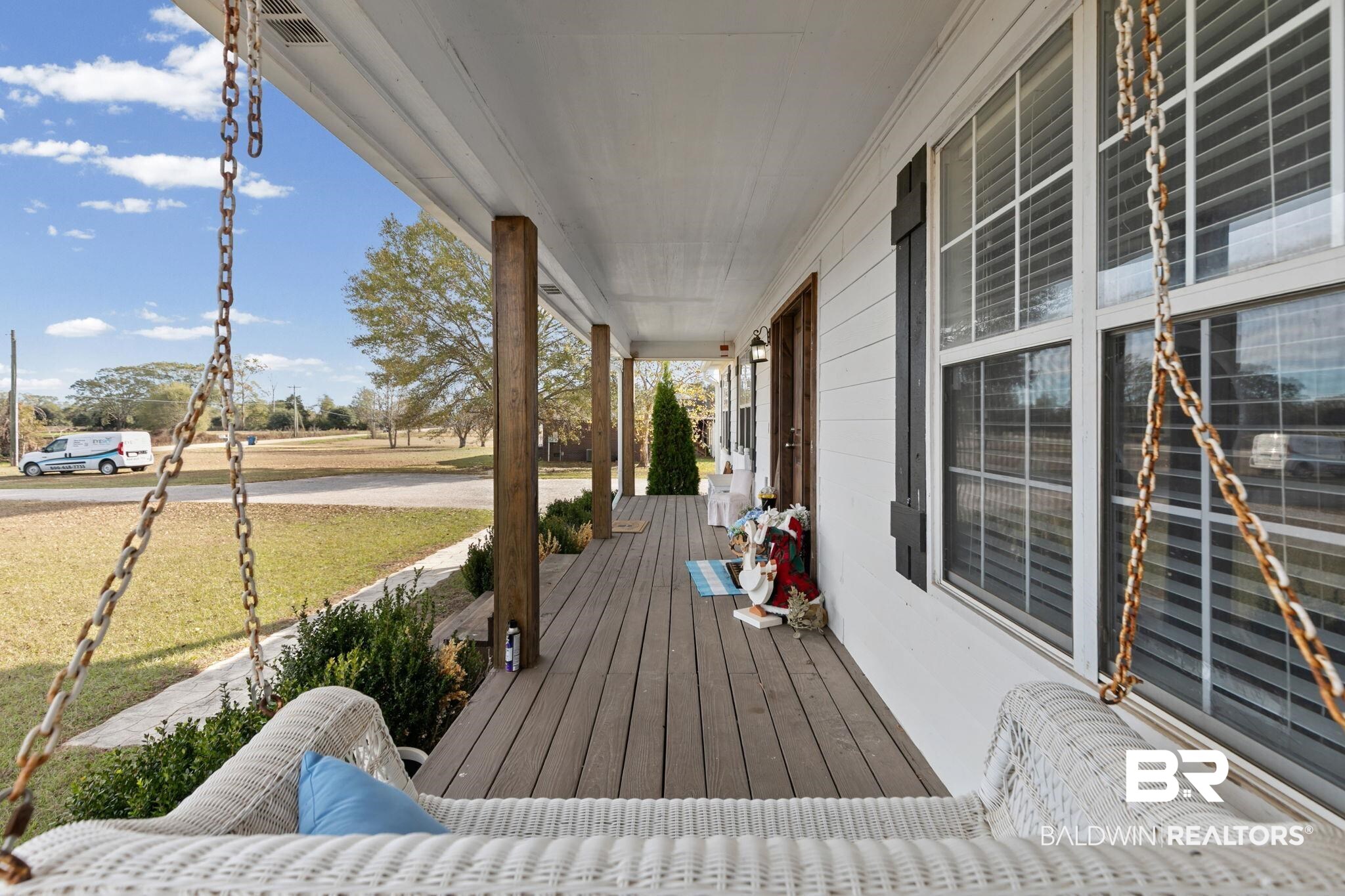 3842 Experiment Farm Road Monroeville, AL 36460 - Photo 9 of 59 Porch with a yard