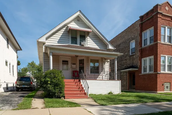$325,000 | 4541 North Harding Avenue, Chicago, IL 60625