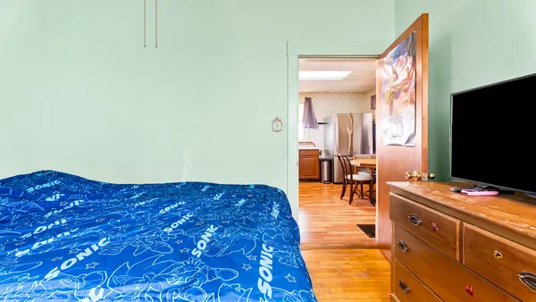 $325,000 | 4541 North Harding Avenue, Chicago, IL 60625