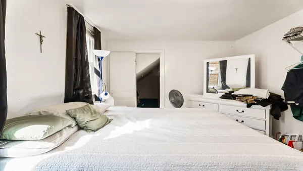 $325,000 | 4541 North Harding Avenue, Chicago, IL 60625