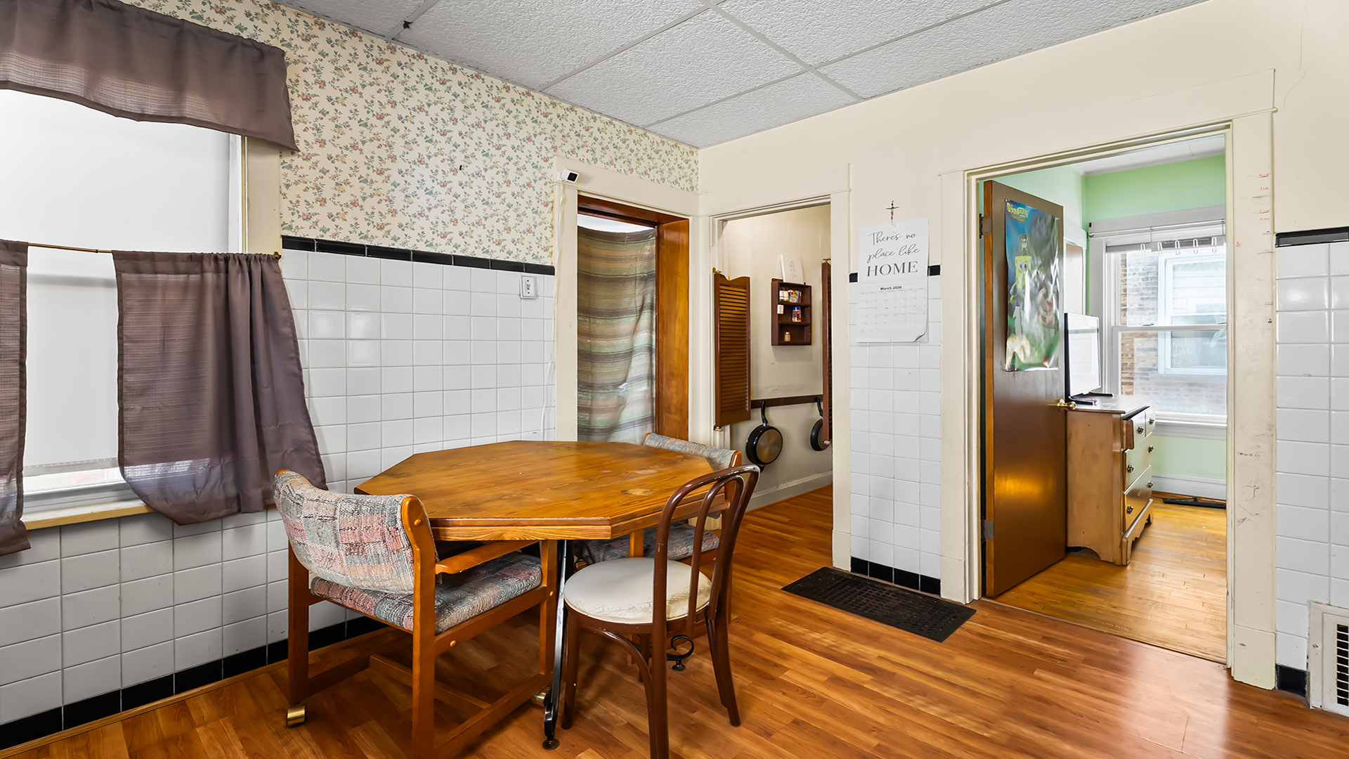 4541 North Harding Avenue Chicago, IL 60625 - Photo 10 of 37