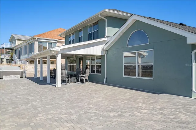 $1,199,999 | 156 Shoreline Drive, Mary Esther, FL 32569