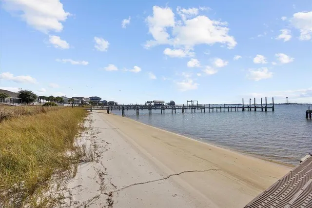 $1,199,999 | 156 Shoreline Drive, Mary Esther, FL 32569