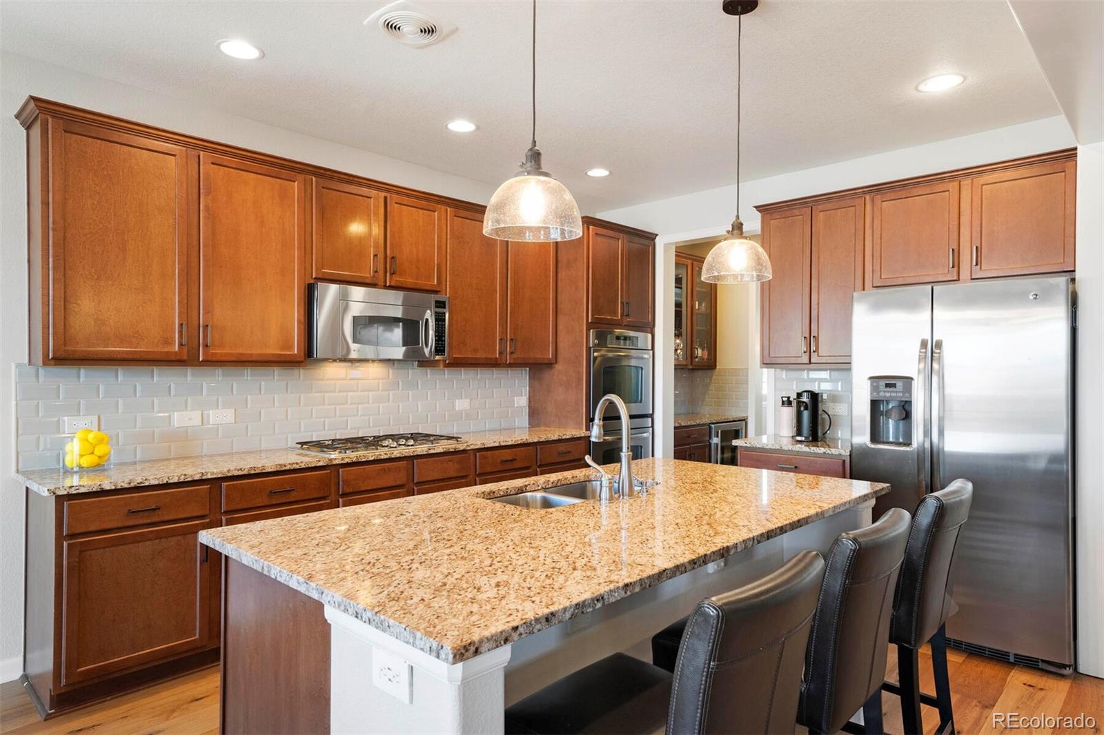 10549 Skyreach Road Highlands Ranch, CO 80126 - Photo 8 of 31 Gallery Image 8