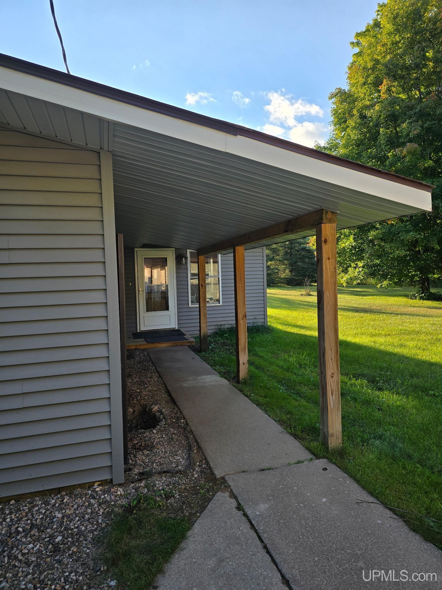 3712 East 26th Road Chatham, MI 49816 - Photo 8 of 49