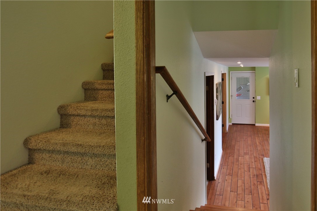 10800 Ridge Rim Trail Southeast Port Orchard, WA 98367 - Photo 12 of 25 Gallery Image 12