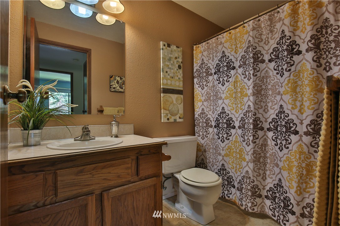 10800 Ridge Rim Trail Southeast Port Orchard, WA 98367 - Photo 16 of 25 Gallery Image 16