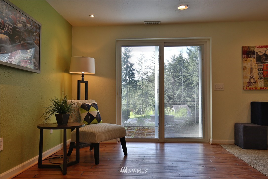 10800 Ridge Rim Trail Southeast Port Orchard, WA 98367 - Photo 6 of 25 Gallery Image 6