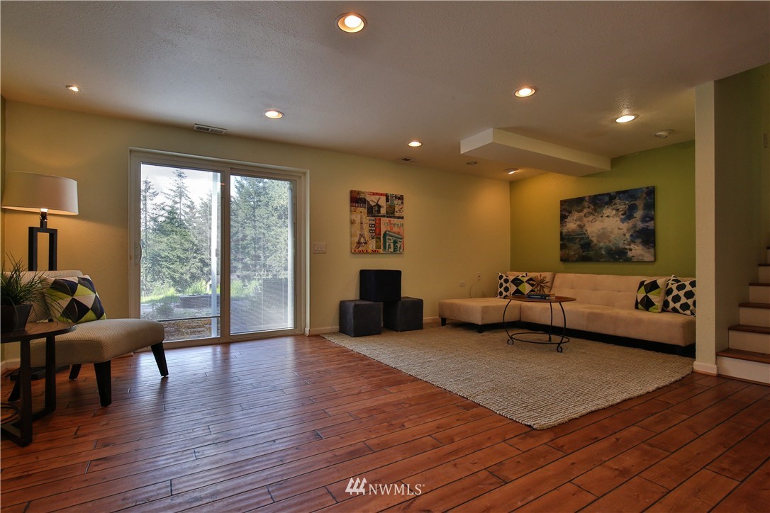 10800 Ridge Rim Trail Southeast Port Orchard, WA 98367 - Photo 7 of 25 Gallery Image 7