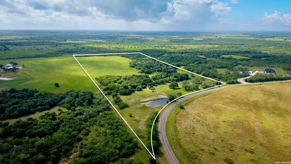 $430,200 | 43-acres Fm 885, Runge, TX 78151