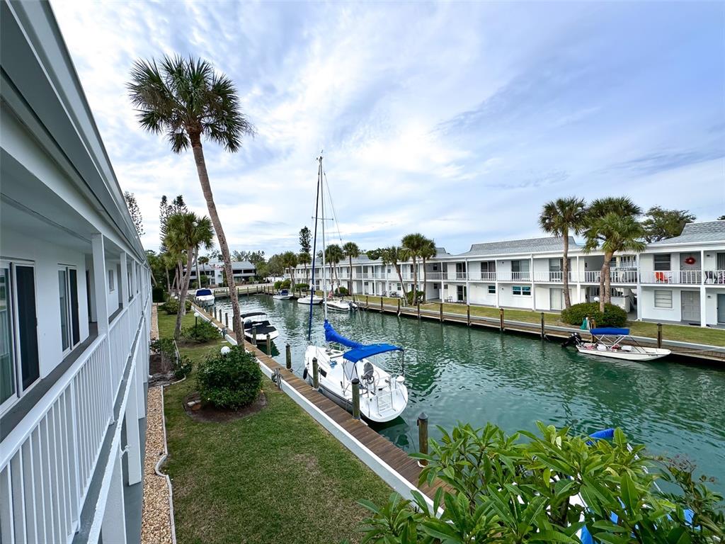 902 Gibbs Road, Unit 283 Venice, FL 34285 - Photo 16 of 32 Gallery Image 16
