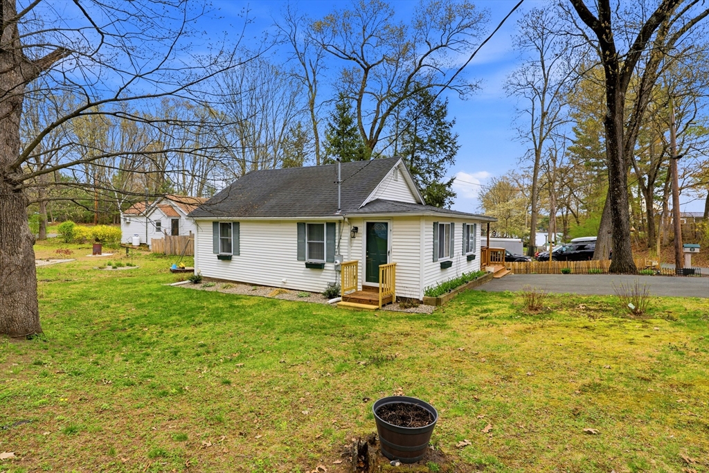 1 Echo Road Southwick, MA 01077 - Photo 5 of 29 Gallery Image 5