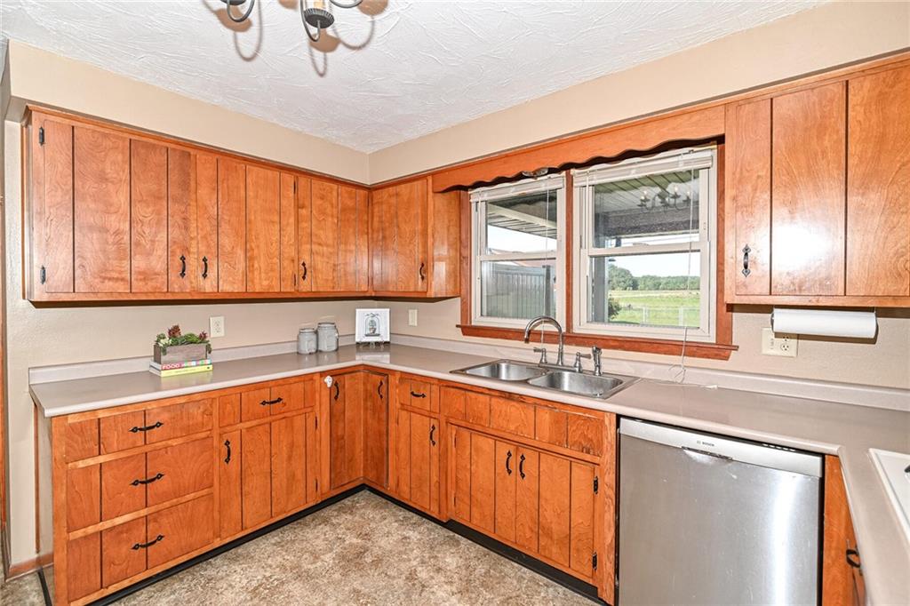 5106 Park Road Anderson, IN 46011 - Photo 14 of 48 Gallery Image 14