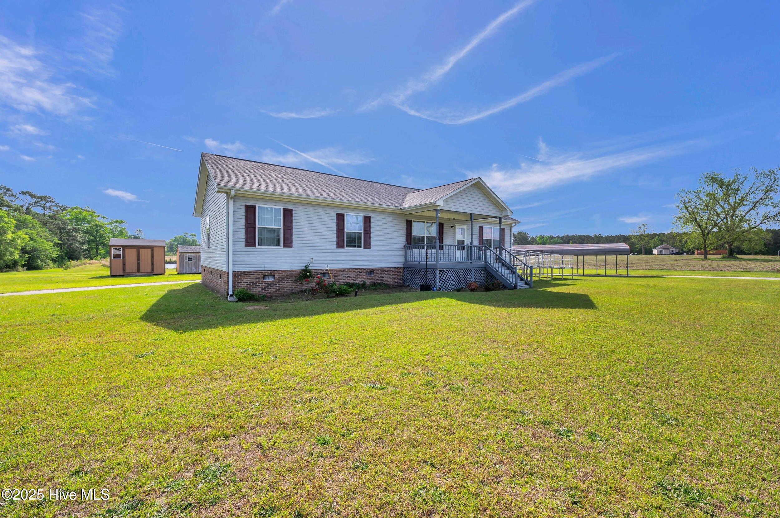 194 Blanks Road Clarkton, NC 28433 - Photo 32 of 40 194blanksrd00003