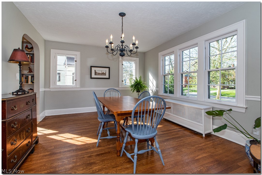 3091 Chadbourne Road Cleveland, OH 44120 - Photo 7 of 33