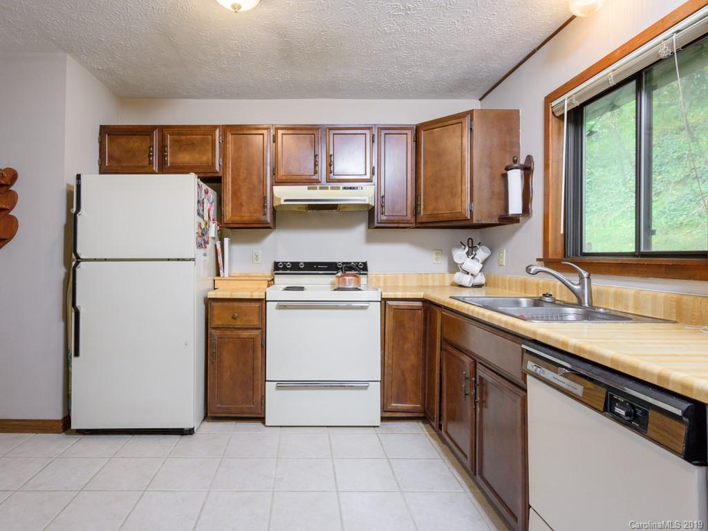 213 Beverly Road Asheville, NC 28805 - Photo 13 of 32 Gallery Image 13