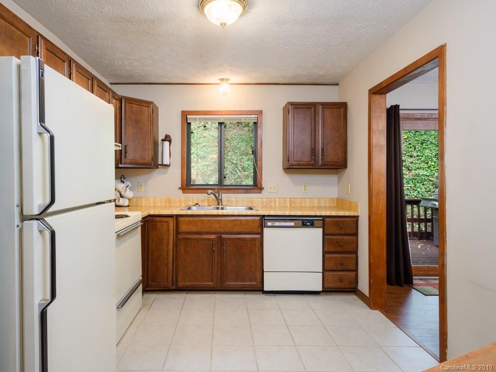 213 Beverly Road Asheville, NC 28805 - Photo 14 of 32 Gallery Image 14