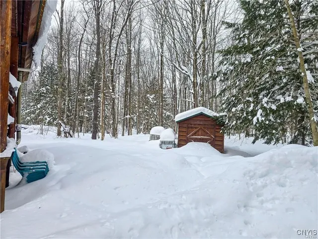 $109,900 | 16 North Shore Drive, Amboy, NY 13316