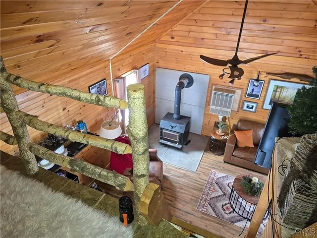 $109,900 | 16 North Shore Drive, Amboy, NY 13316