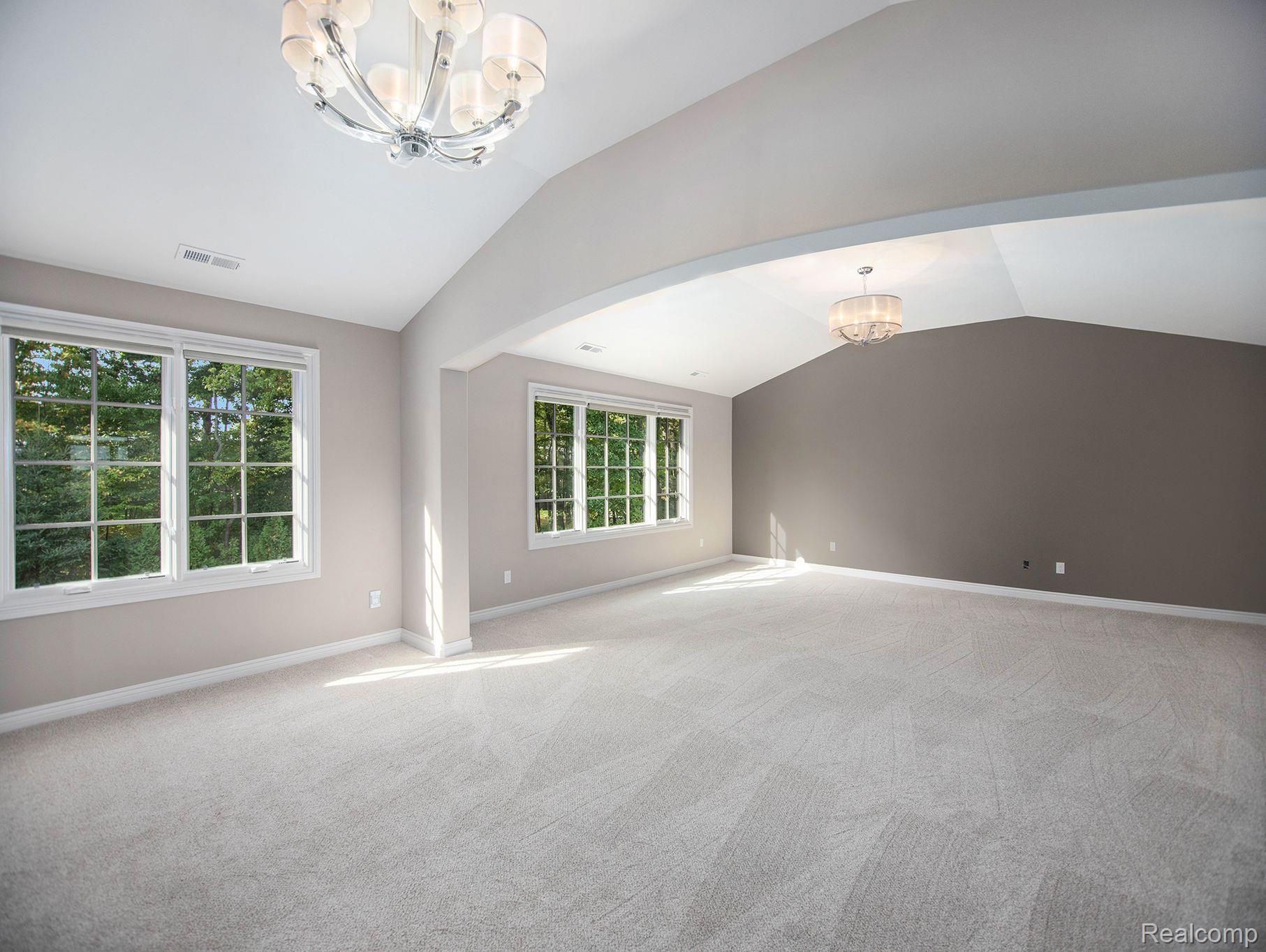 3133 Emeraude Court Rochester, MI 48306 - Photo 29 of 62 Gallery Image 29