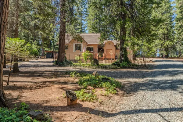 $415,000 | 20516 Pine Drive East, Pioneer, CA 95666