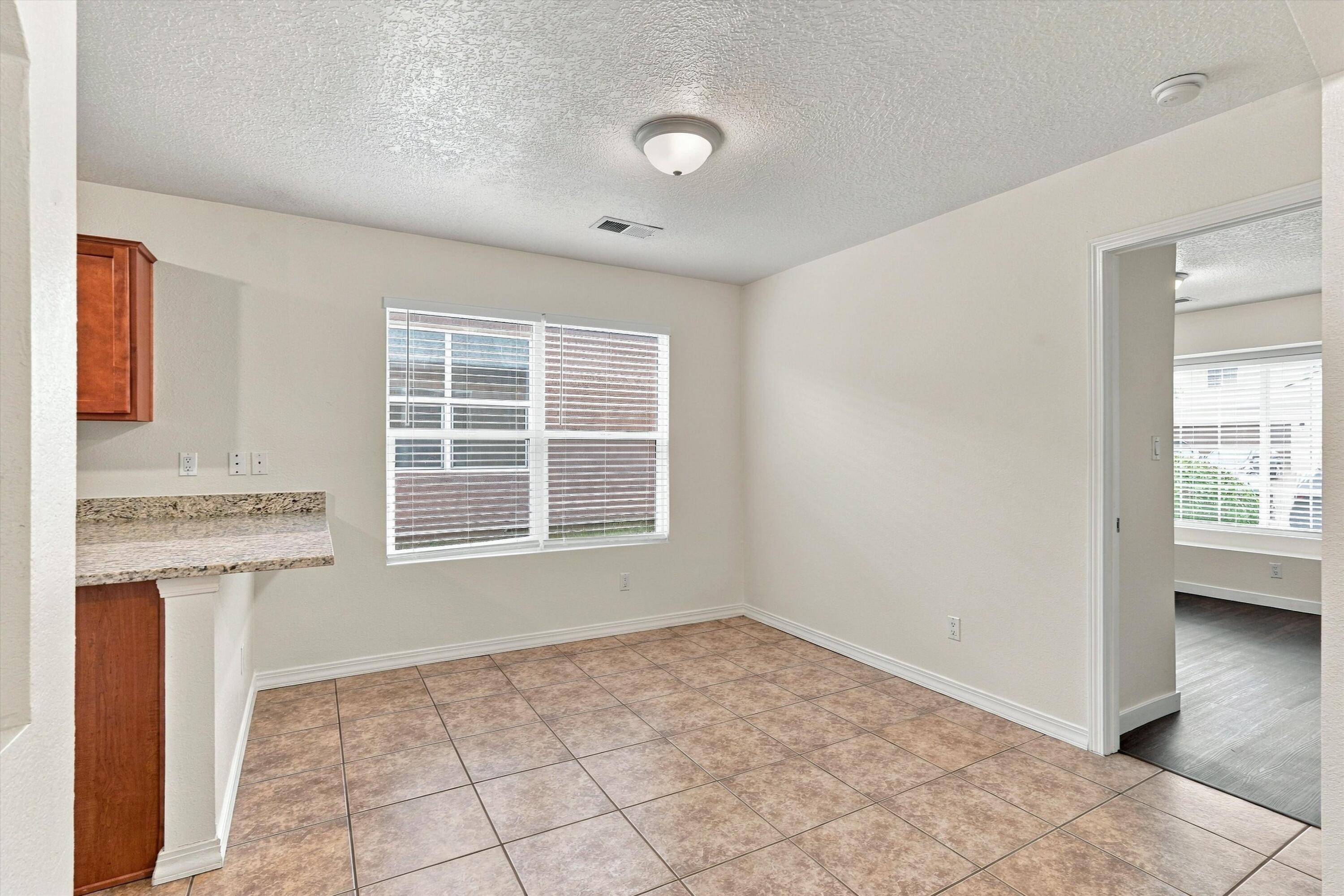 1740 Sierra Norte Loop Northeast Rio Rancho, NM 87144 - Photo 6 of 31 Gallery Image 6
