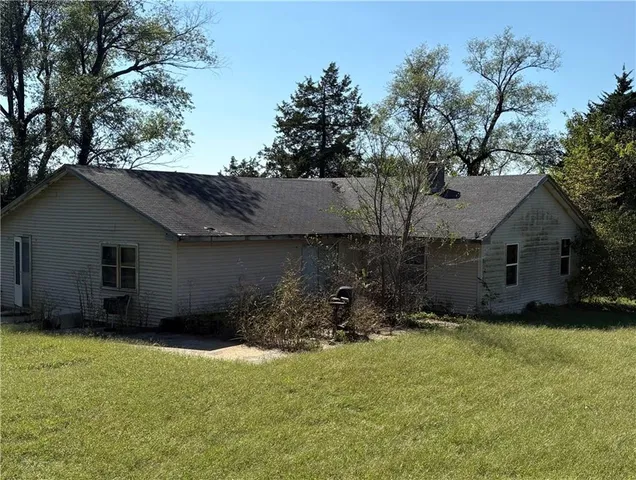 $130,000 | 4445 Sherman Road, Atchison, KS 66002