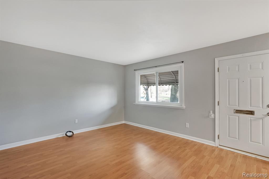 5836 Cherokee Street Taylor, MI 48180 - Photo 4 of 18 Gallery Image 4