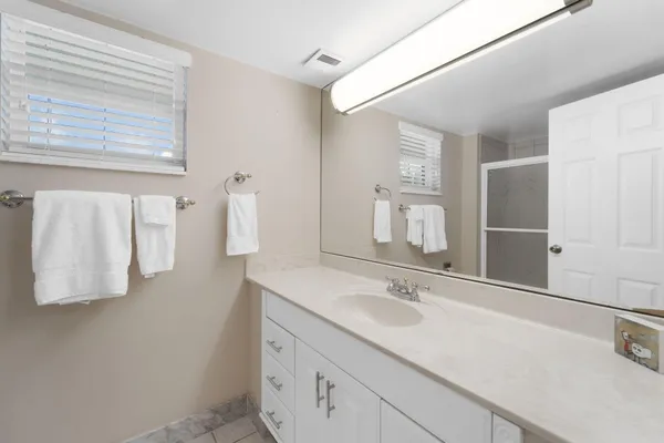 $5,000 | 111 North Pompano Beach Boulevard, Unit 1403, Pompano Beach, FL 33062