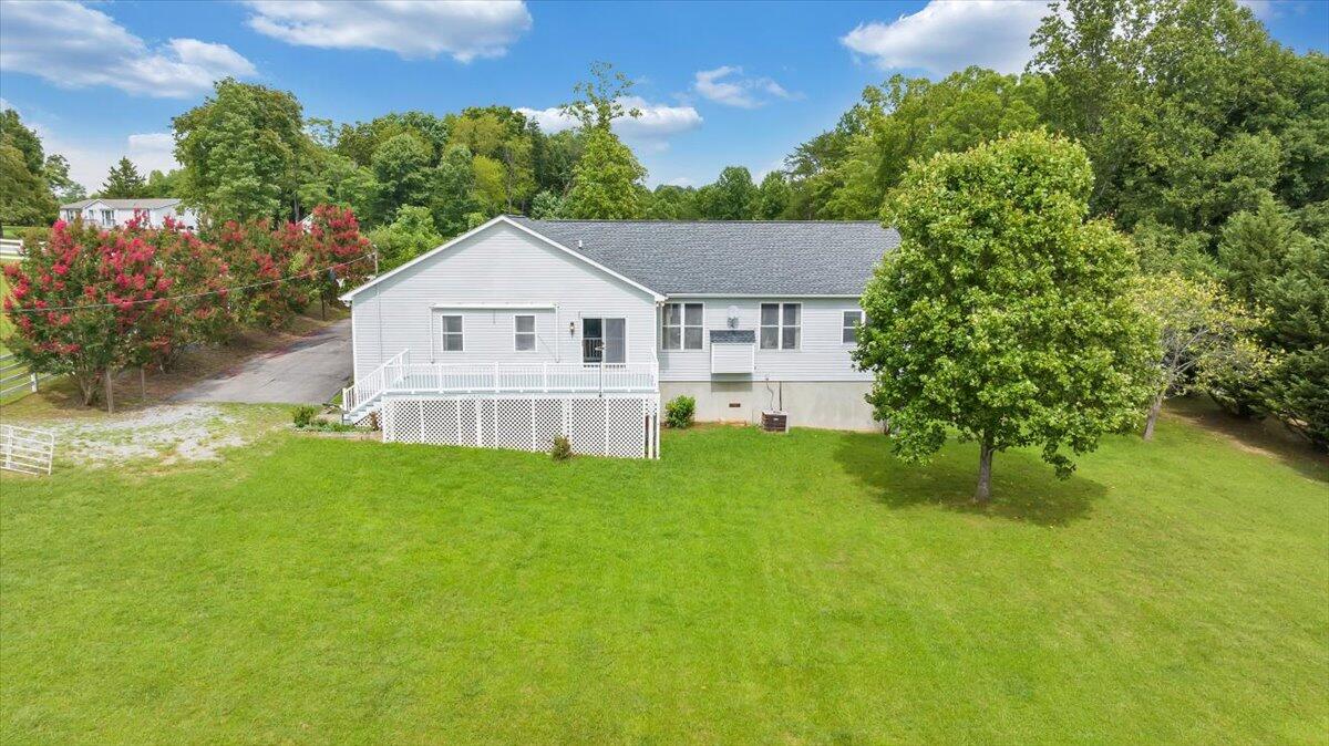 102 High Point Road Moneta, VA 24121 - Photo 47 of 64 71-DJI_20230814153146_0020_D_MIB
