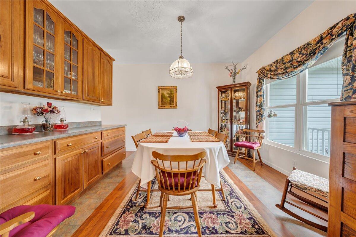 102 High Point Road Moneta, VA 24121 - Photo 5 of 64 Dining