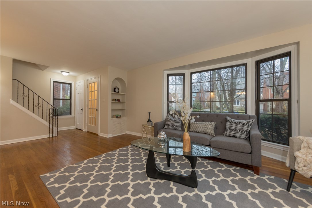 3553 Radcliffe Road Cleveland Heights, OH 44121 - Photo 2 of 35 A gorgeous light-filled Living Room with bay window and hardwood floor
