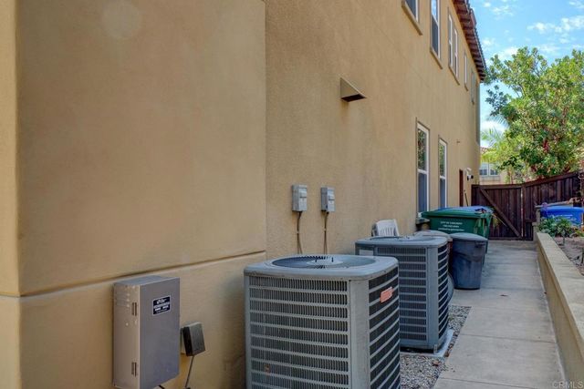 $1,741,000 | 7148 Sitio Caliente, Carlsbad, CA 92009