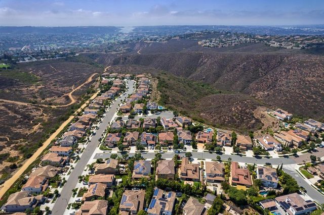 $1,741,000 | 7148 Sitio Caliente, Carlsbad, CA 92009