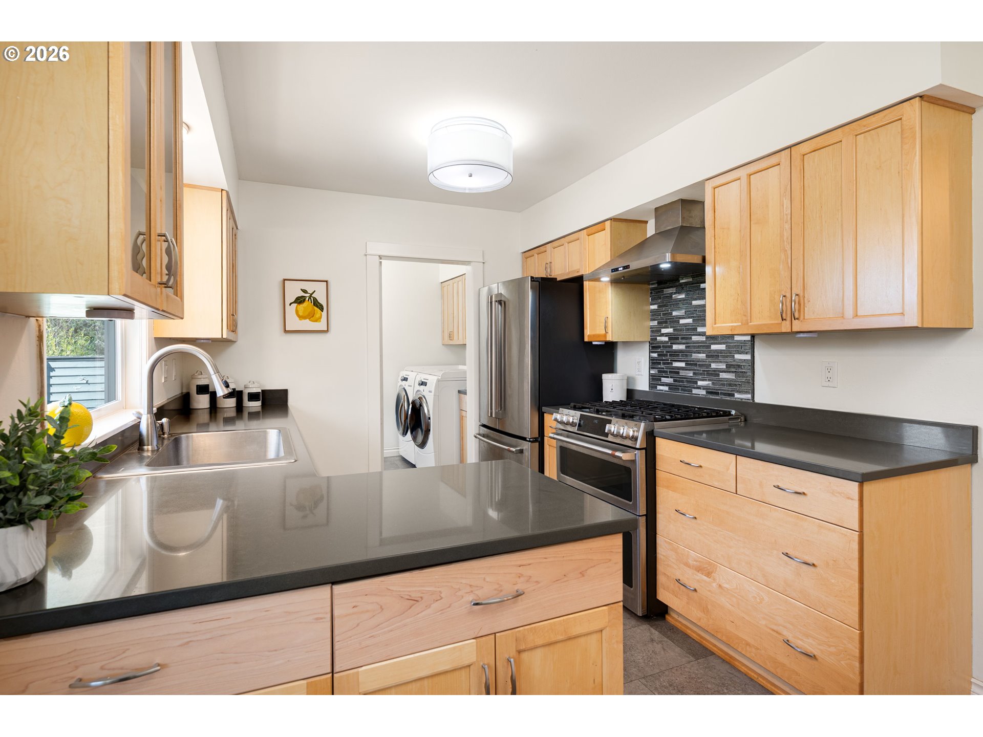 2780 Southwest West Point Avenue Portland, OR 97225 - Photo 15 of 48