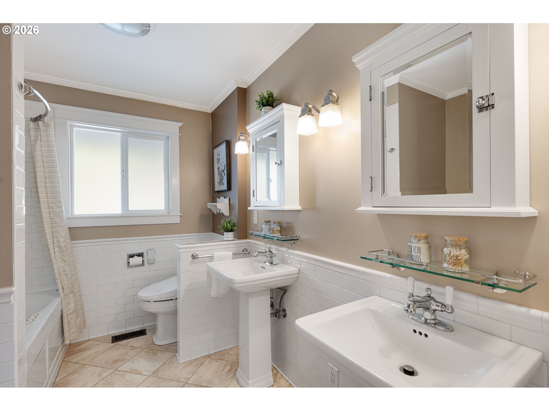 2780 Southwest West Point Avenue Portland, OR 97225 - Photo 27 of 48 Bathroom